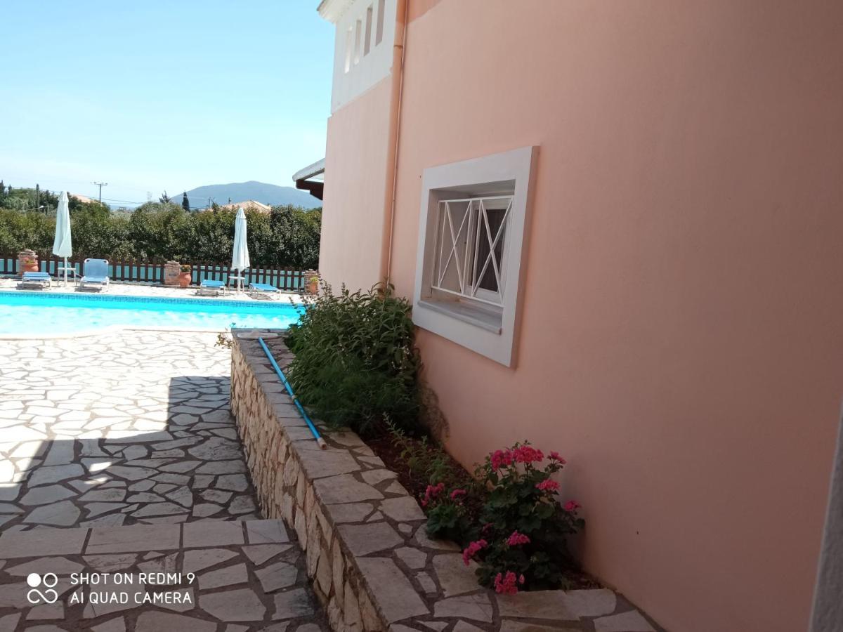 Ithaki Holidays Frínion Extérieur photo