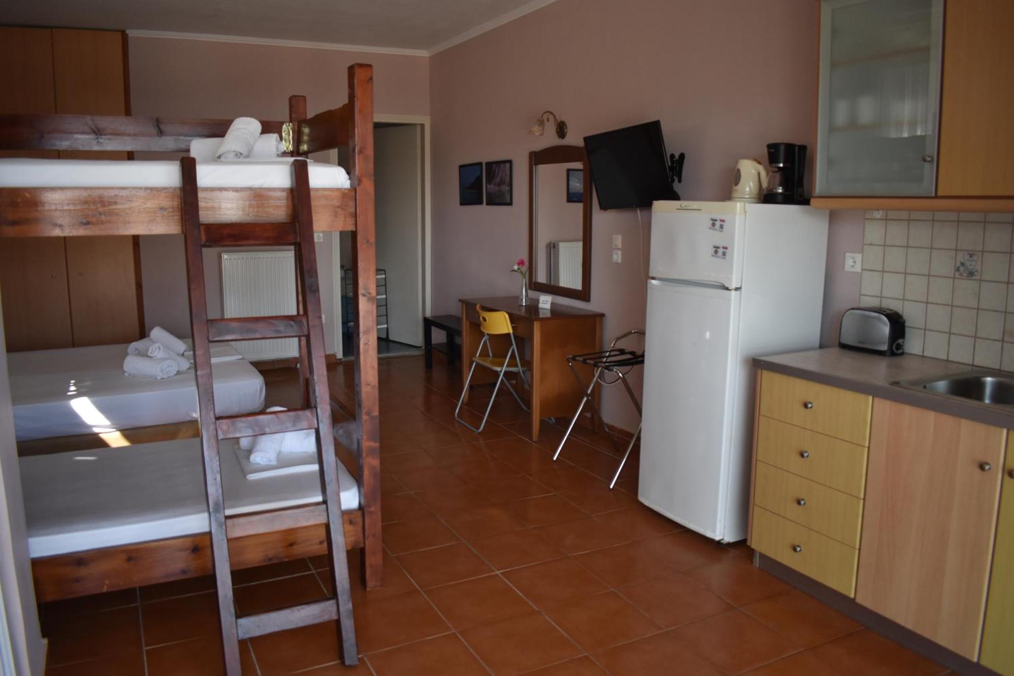 Ithaki Holidays Frínion Extérieur photo