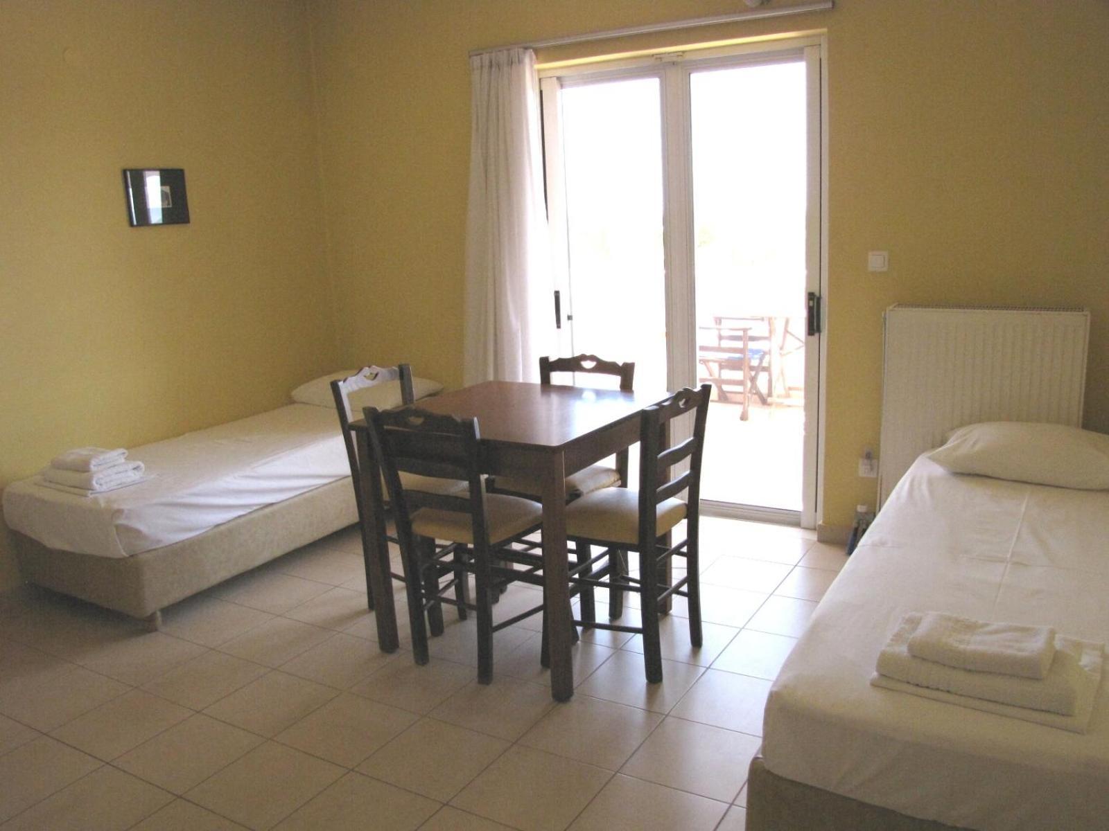 Ithaki Holidays Frínion Extérieur photo