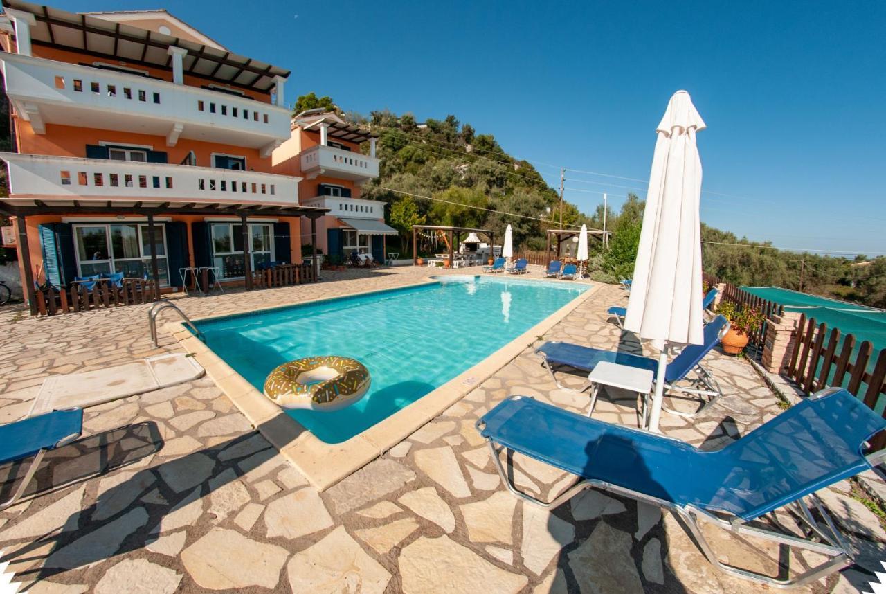 Ithaki Holidays Frínion Extérieur photo